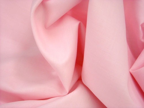 Broadcloth Fabric - Polyester-Cotton Blend - Light Pink > Broadcloth