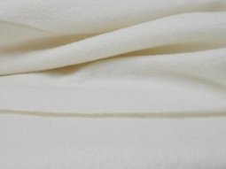 Pellon - EB96 Legacy Natural Blend Quilt Batting with Scrim 96" wide