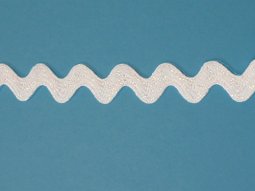 Wrights Medium Metallic Rick Rack #427- Iridescent White #001
