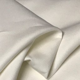 Brianna Linen 5 oz. - Ivory