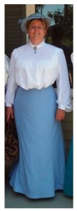 Truly Victorian #E21 - 1903 Trumpet Skirt - Edwardian Historical Pattern 