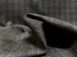 VF215-42 Discovery Luxe - Dark Grey and Brown Worsted Italian Wool Suiting Fabric  with Steel Overpane